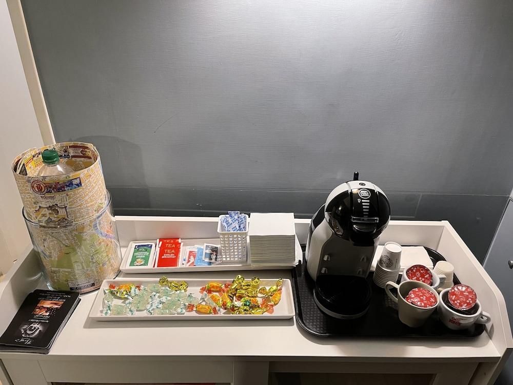 94Rooms Vatican Guest House - Vigliena ローマ エクステリア 写真